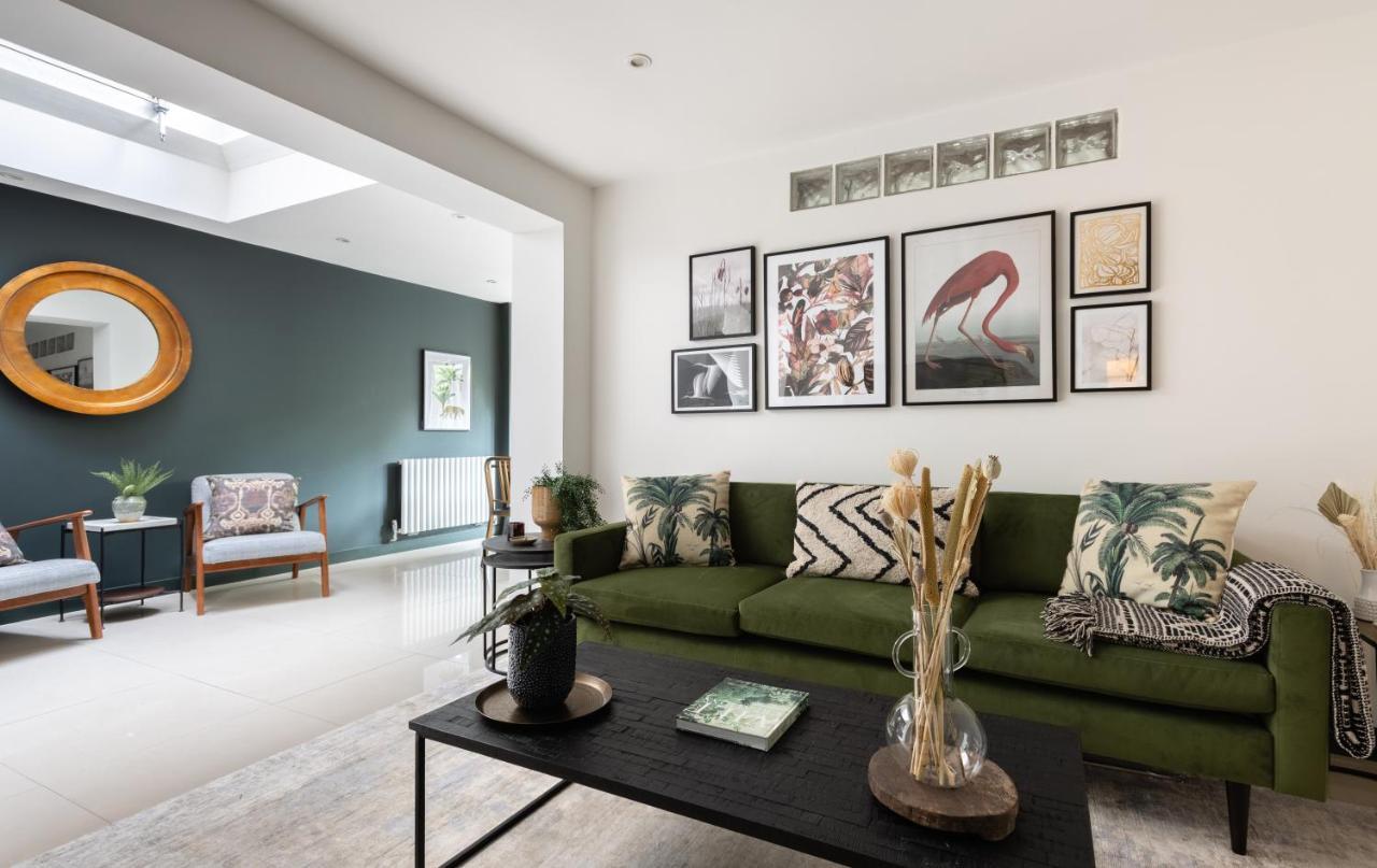 The Heart Of Shepherds Bush - Modern 2Bdr Apartment With Garden Лондон Экстерьер фото